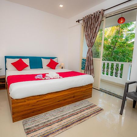 Morjim Sea Waves-Beach Front Hotel 외부 사진