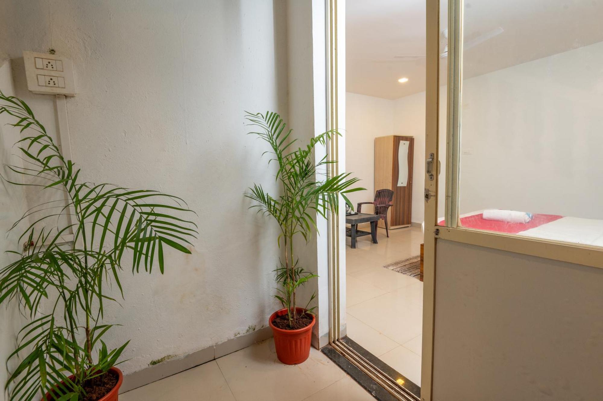 Morjim Sea Waves-Beach Front Hotel 외부 사진