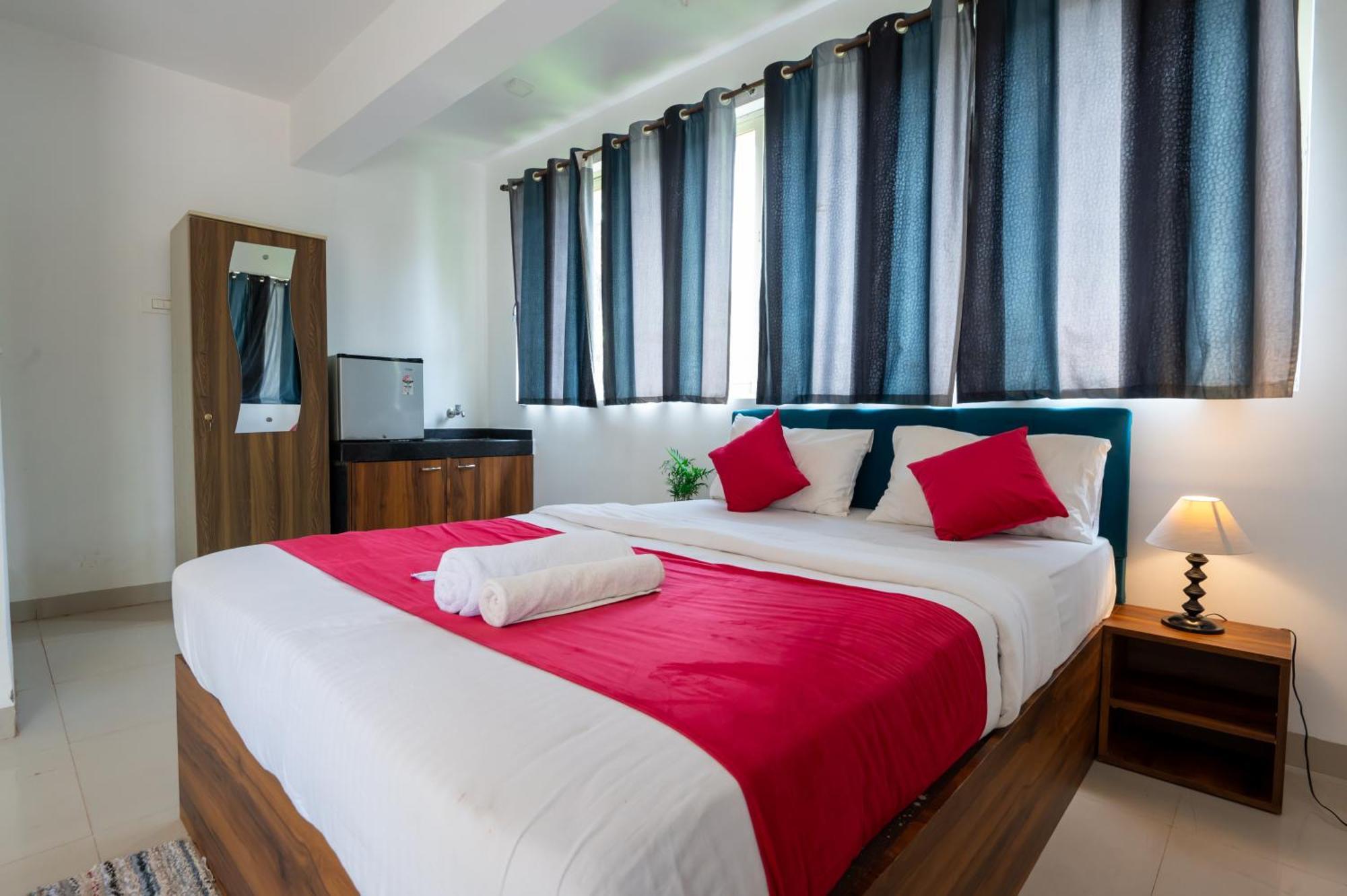 Morjim Sea Waves-Beach Front Hotel 외부 사진