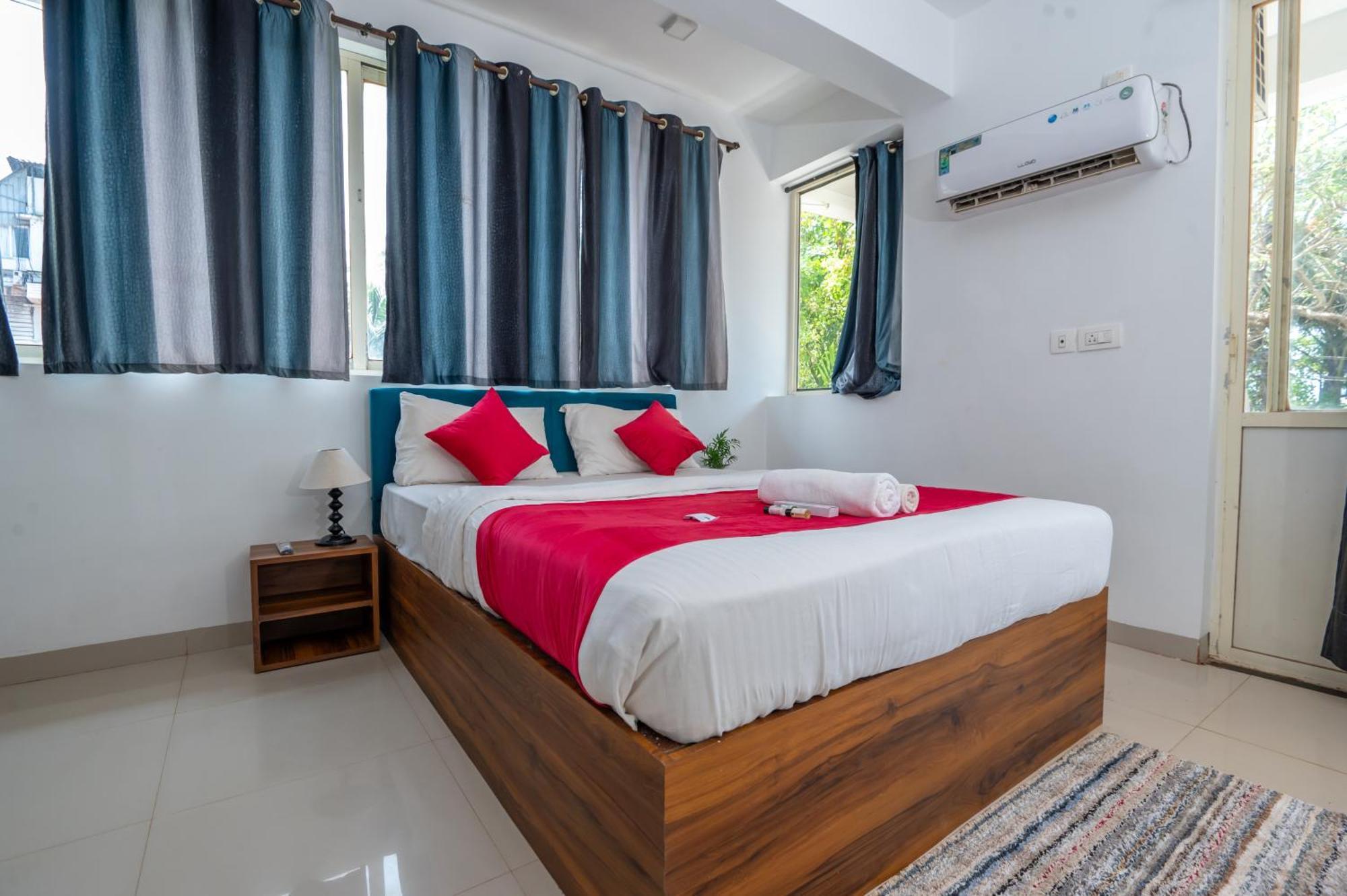 Morjim Sea Waves-Beach Front Hotel 외부 사진