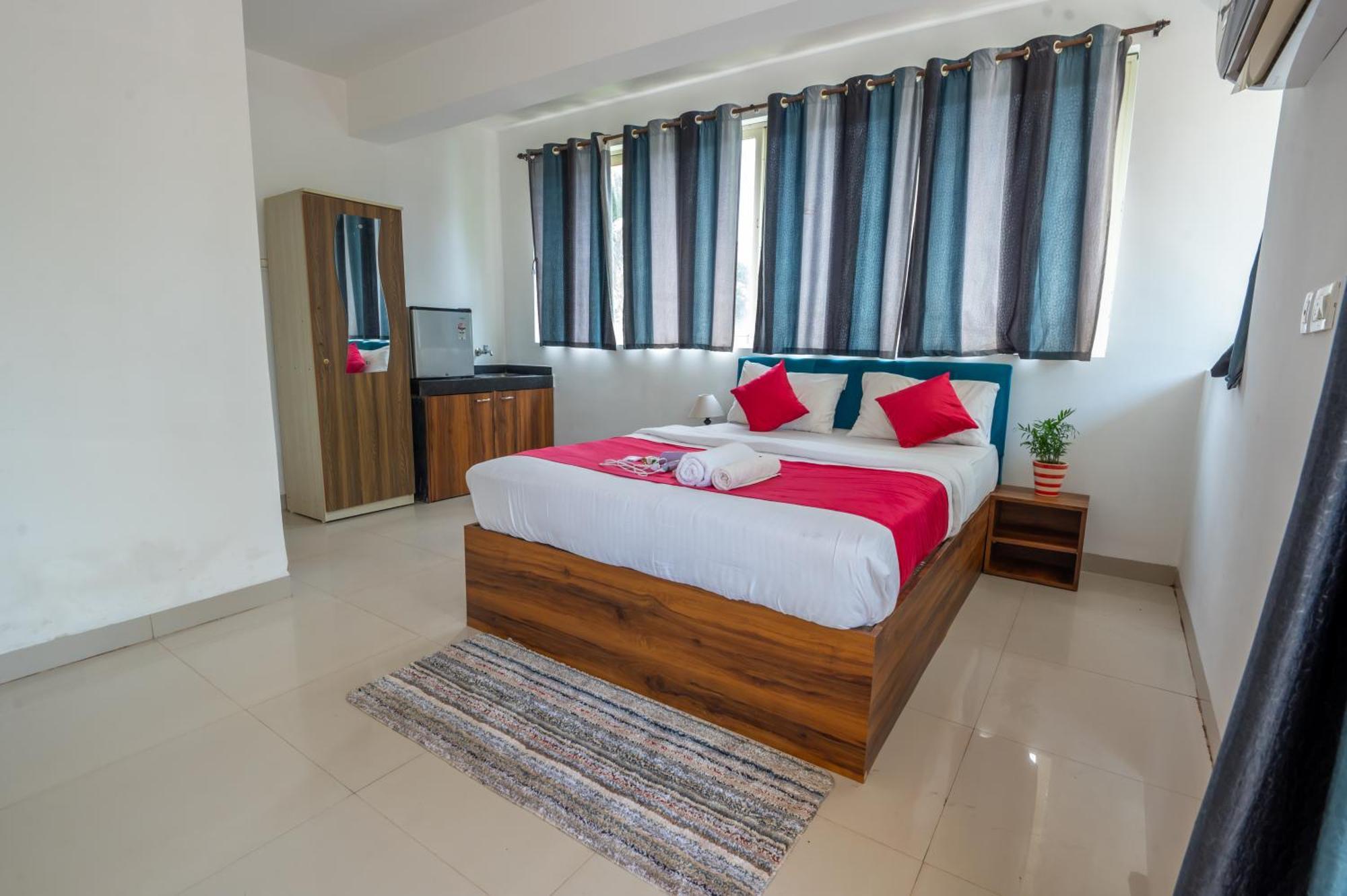 Morjim Sea Waves-Beach Front Hotel 외부 사진