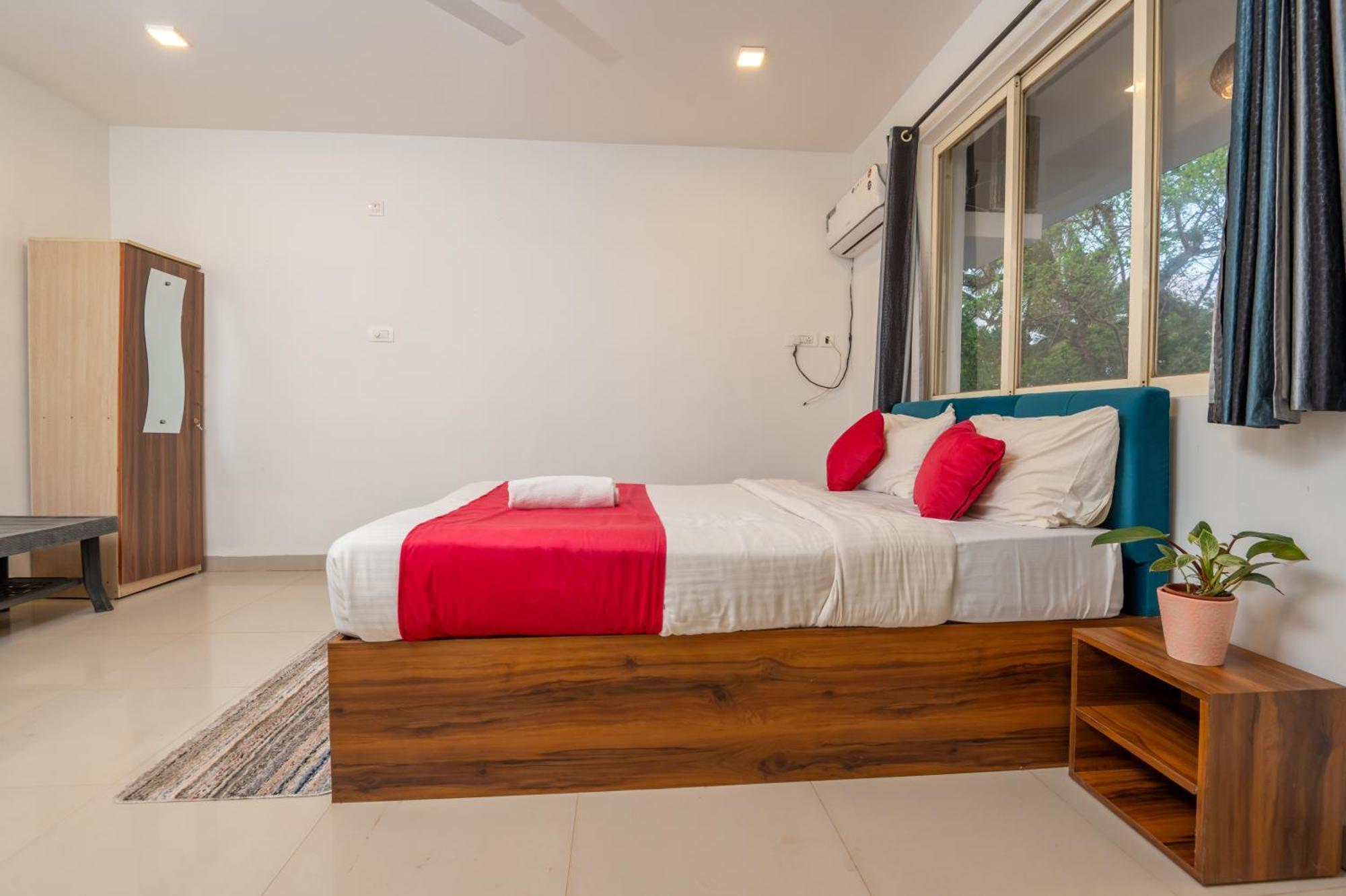 Morjim Sea Waves-Beach Front Hotel 외부 사진